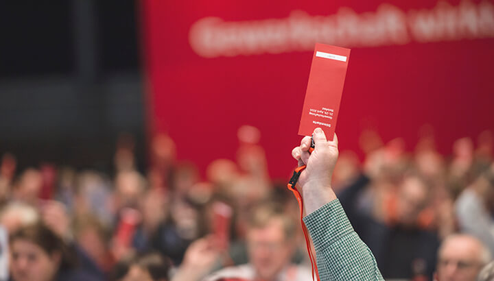 400 Delegierte beim Gewerkschaftstag in Duisburg